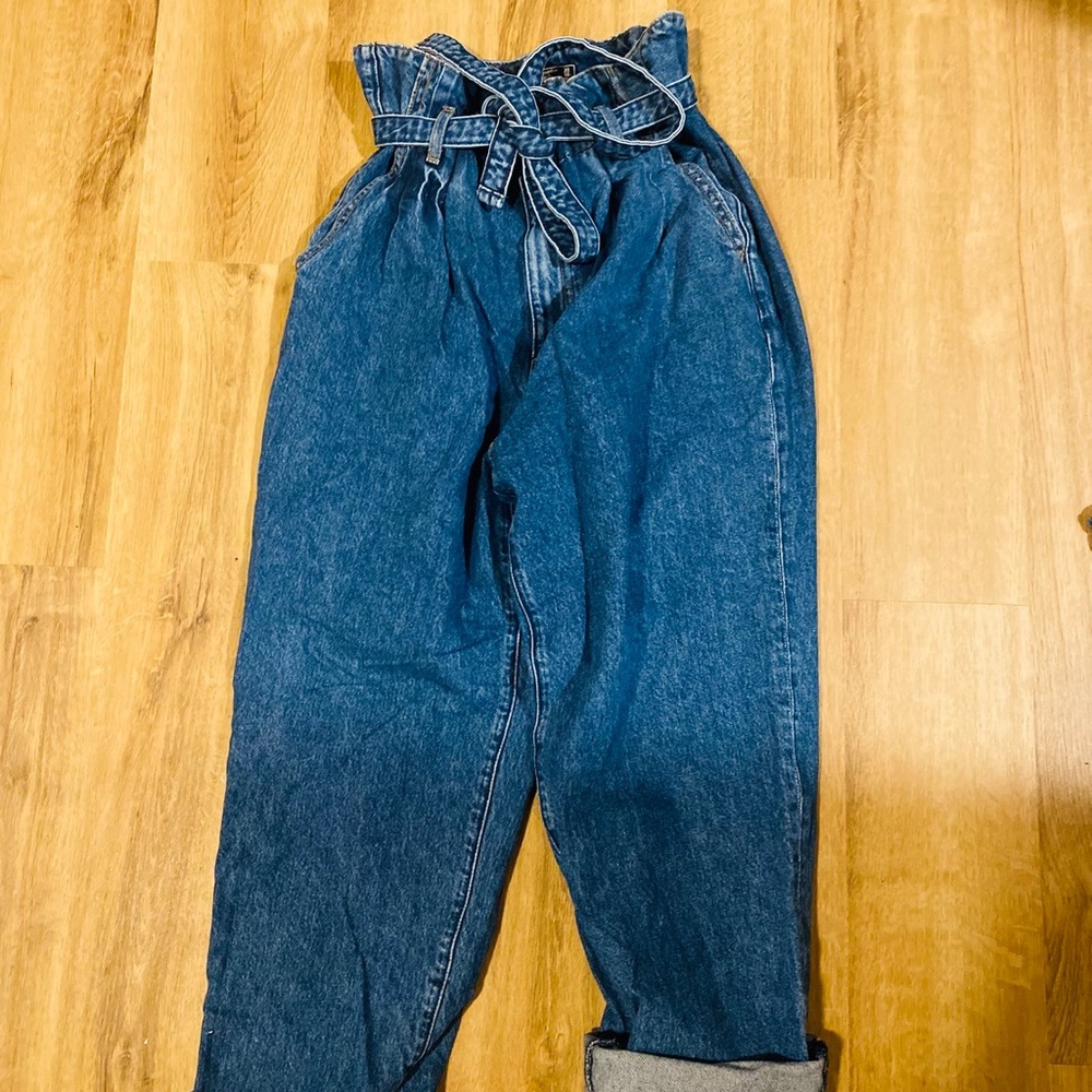 Abercrombie high waist paper bag jean